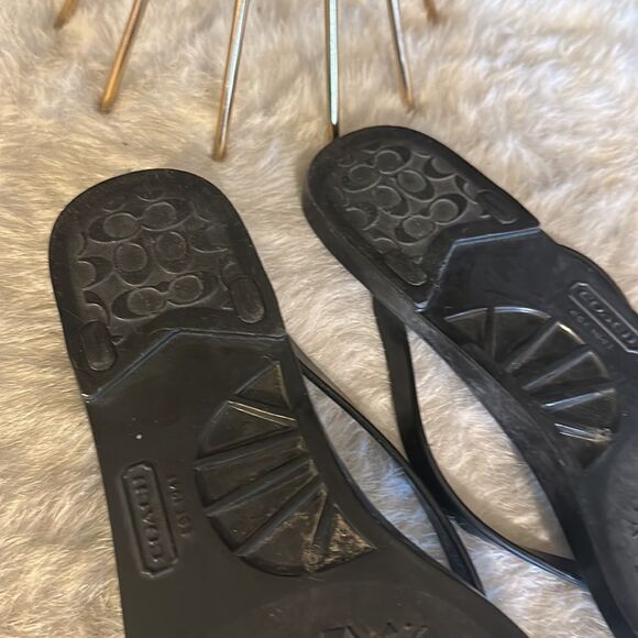 Coach sandals 9.5 (6005) - Picture 5 of 6